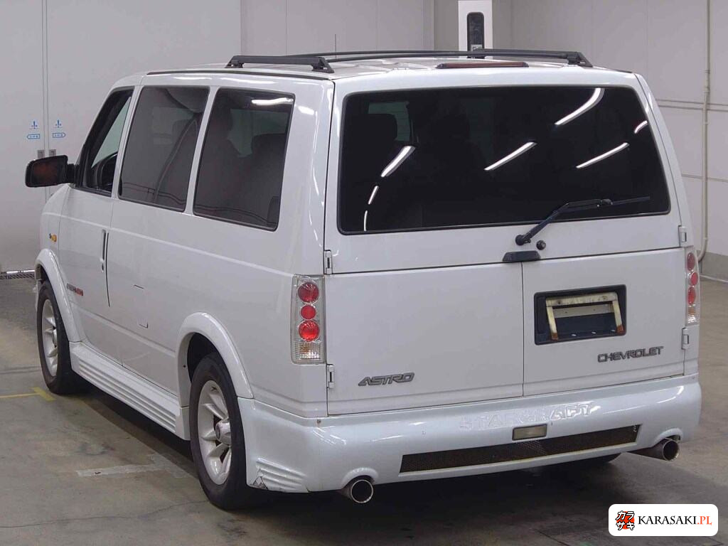 1999 Chevrolet Astro 4WD 2