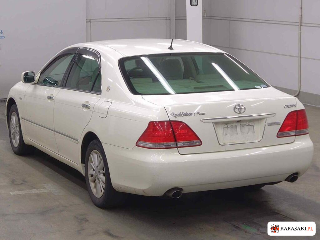 2005 Toyota Crown 4D 4WD Royal Saloon I-Four 2
