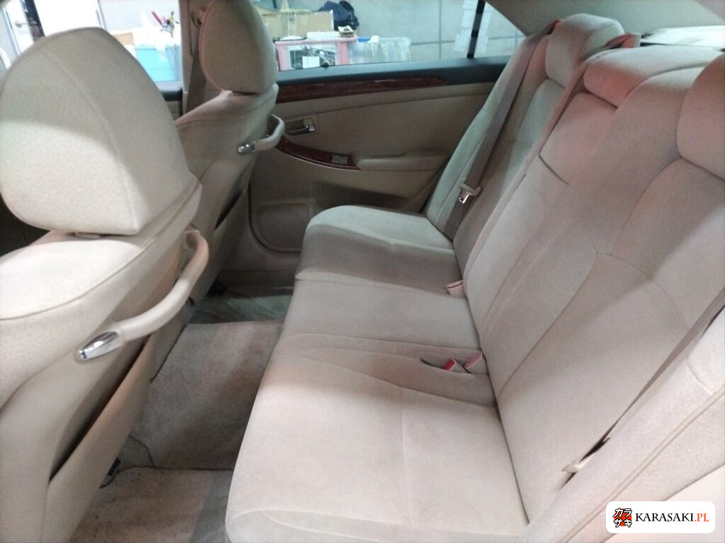 2005 Toyota Crown 4D 4WD Royal Saloon I-Four 6