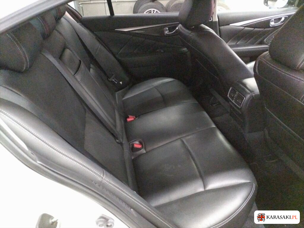 Nissan Skyline 2014 з японського аукціону