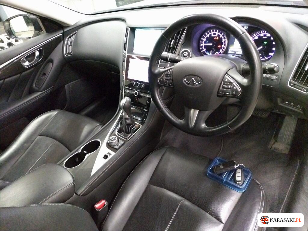 Nissan Skyline 2014 з японського аукціону
