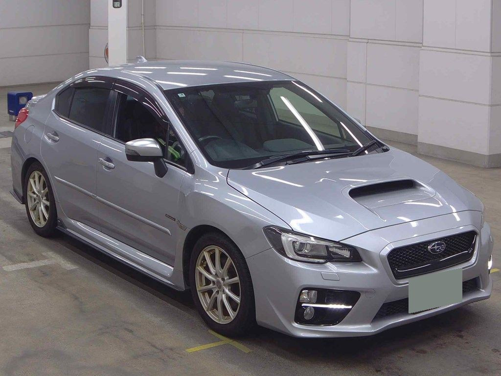 Subaru WRX S4 2015 z aukcji japońskiej