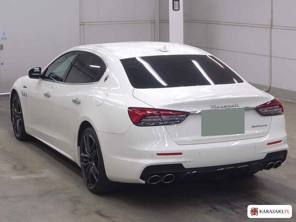 2022 Maserati Quattroporte 2