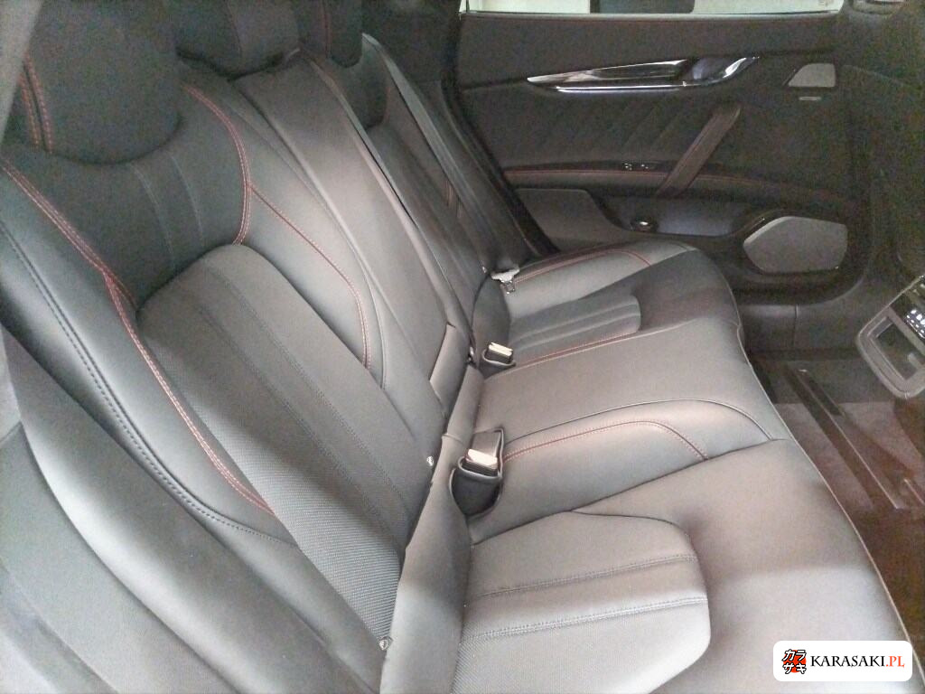 2022 Maserati Quattroporte 6