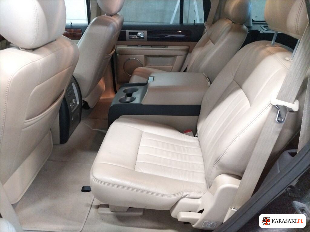 2005 Lincoln Navigator 4WD 6