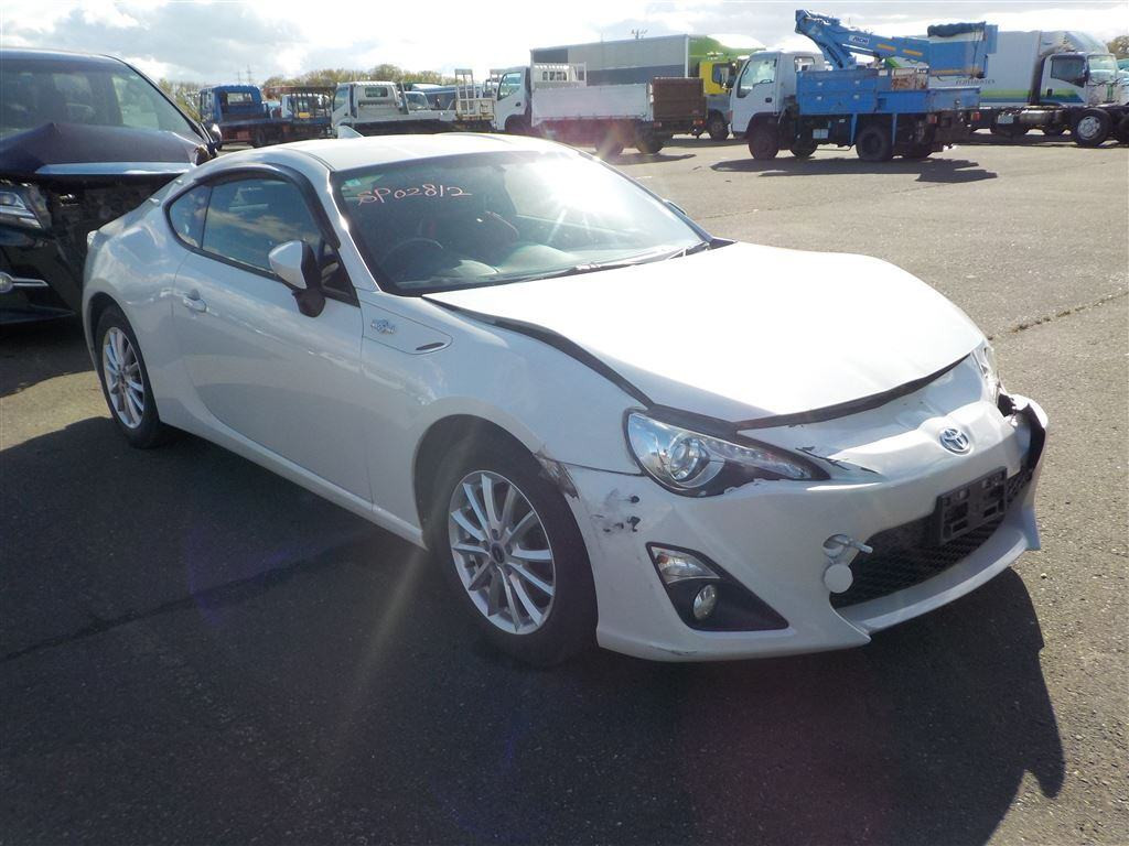Toyota 86 2015 z aukcji japońskiej