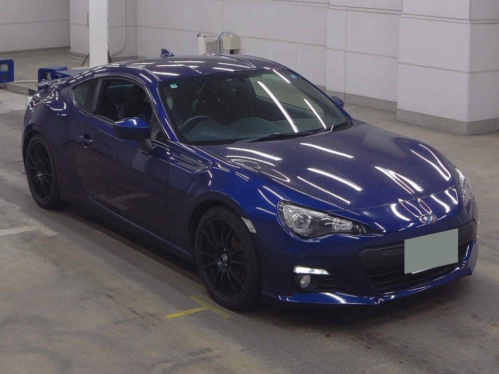 Subaru BRZ 2015 z aukcji japońskiej