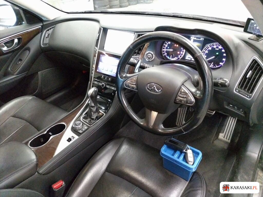 Nissan Skyline 2014 з японського аукціону