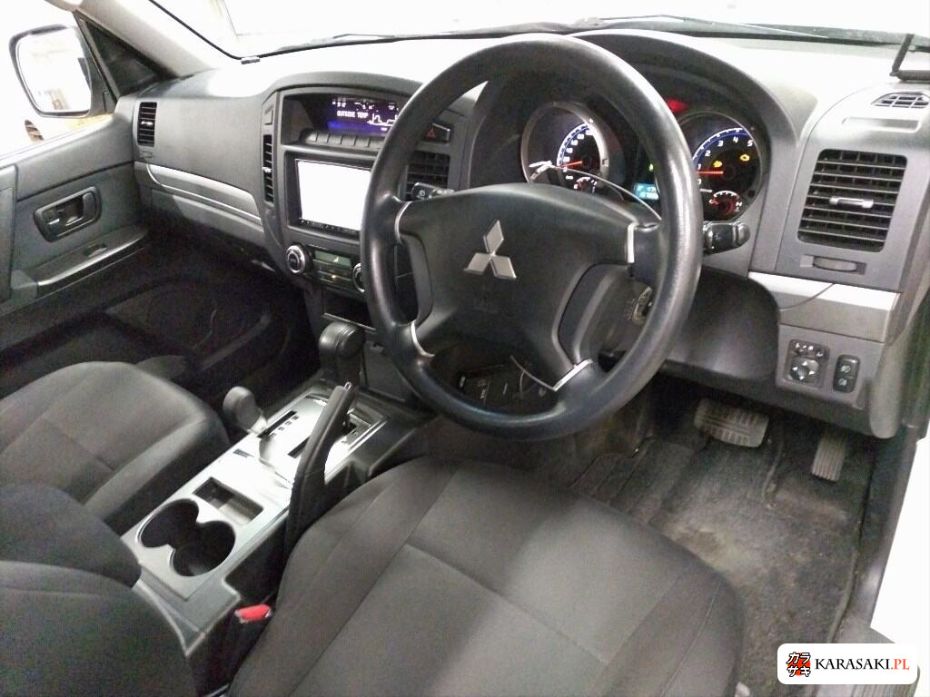 2011 Mitsubishi Pajero 5D 4WD Long GR 5