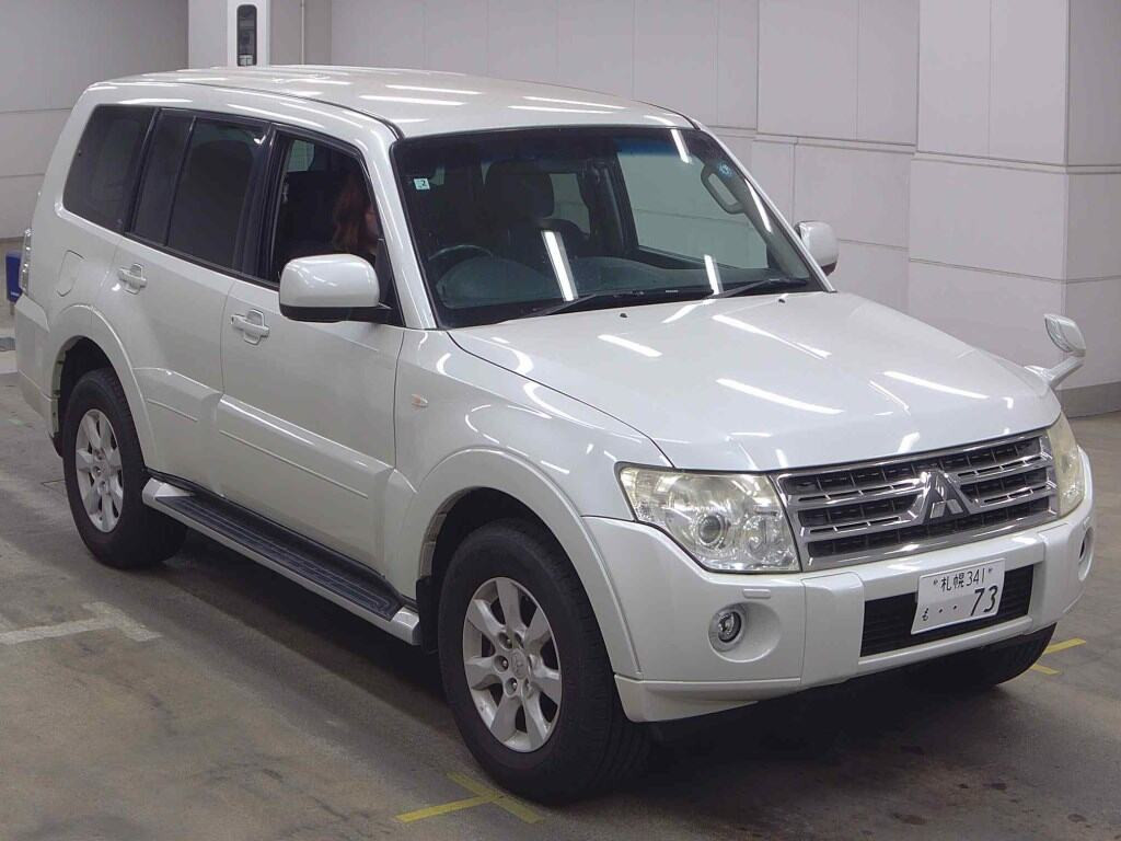Mitsubishi Pajero 2011 z aukcji japońskiej