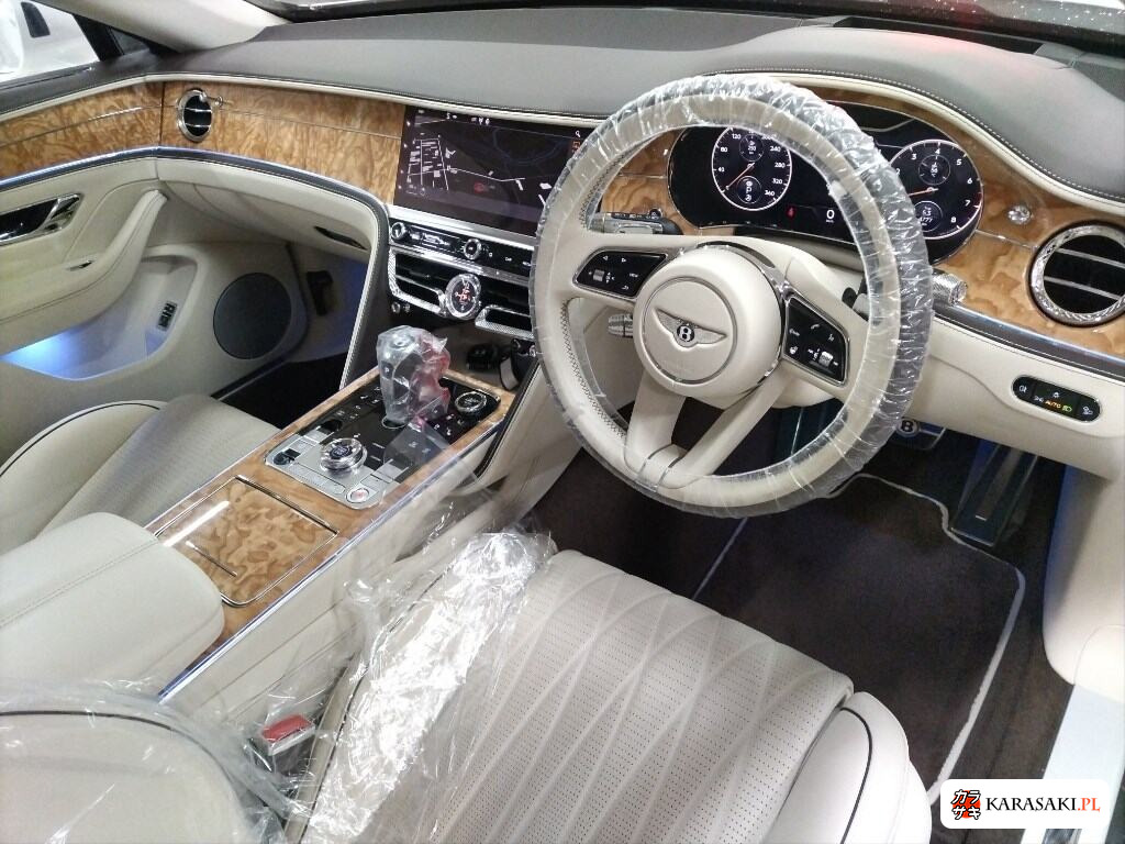 2023 Bentley Flying Spur 4WD V8 5