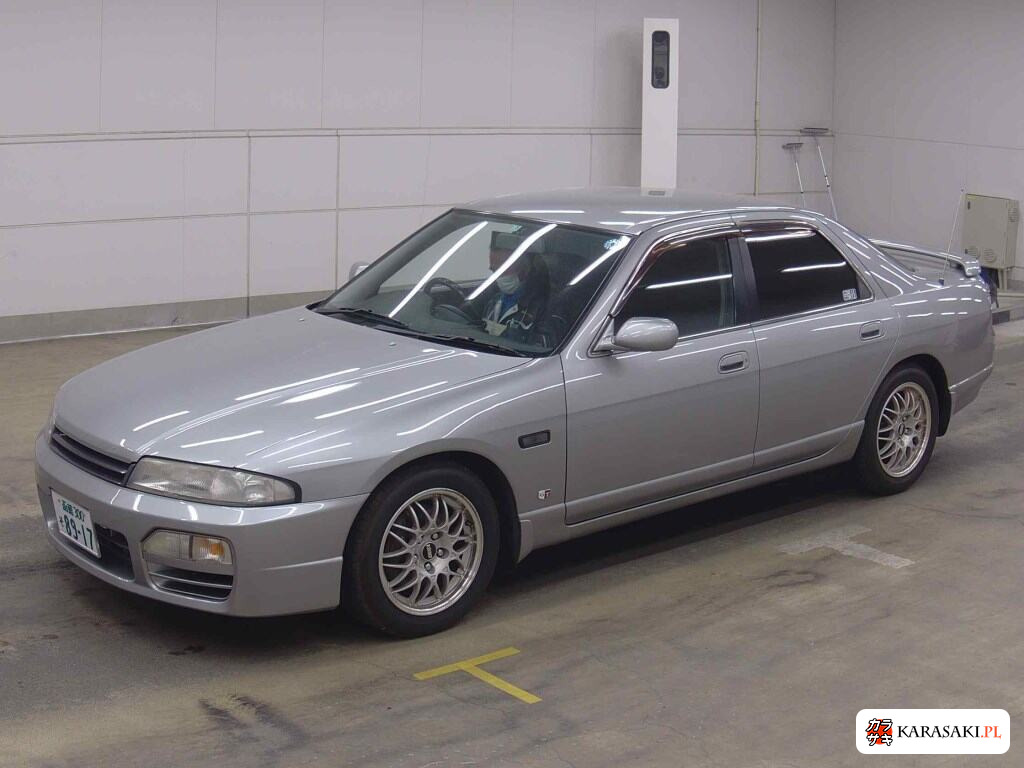 Nissan Skyline 1996 from a Japanese auction