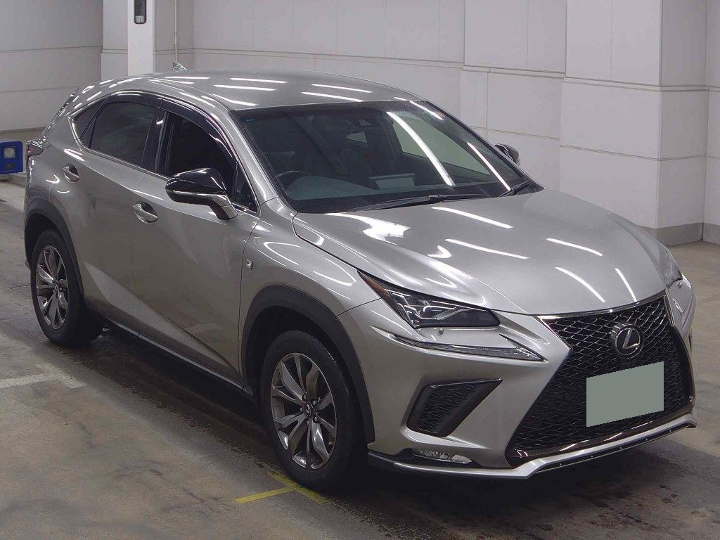 Lexus NX 2018 z aukcji japońskiej