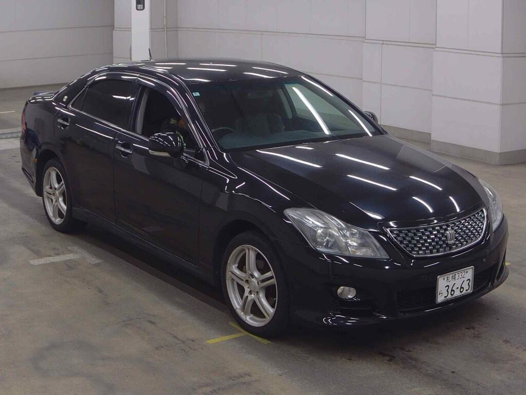 Toyota Crown 2008 from a Japanese auction