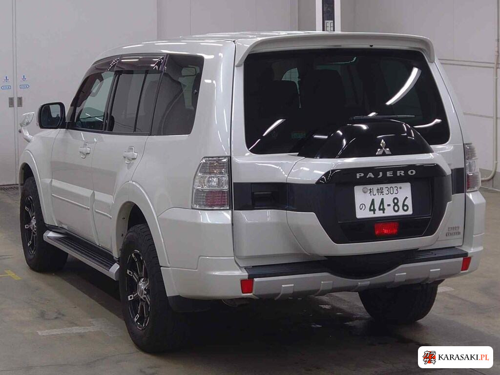 2017 Mitsubishi Pajero 5D 4WD Long Exceed 2