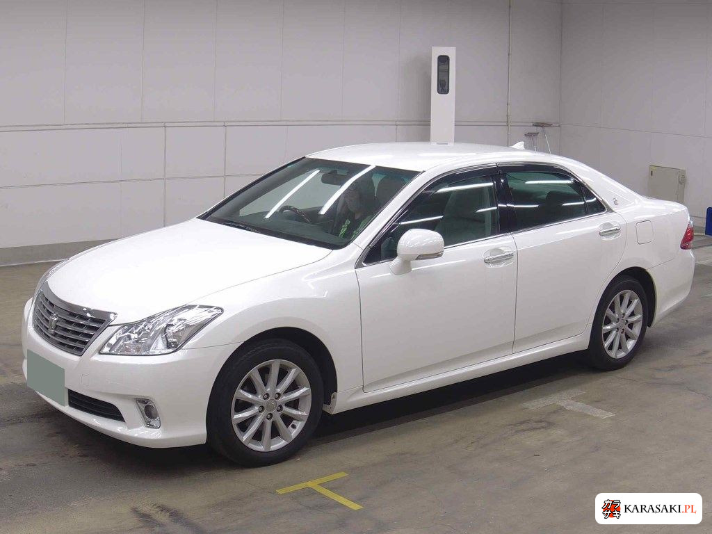2010 Toyota Crown 4D 4WD Royal Saloon I-Four 3