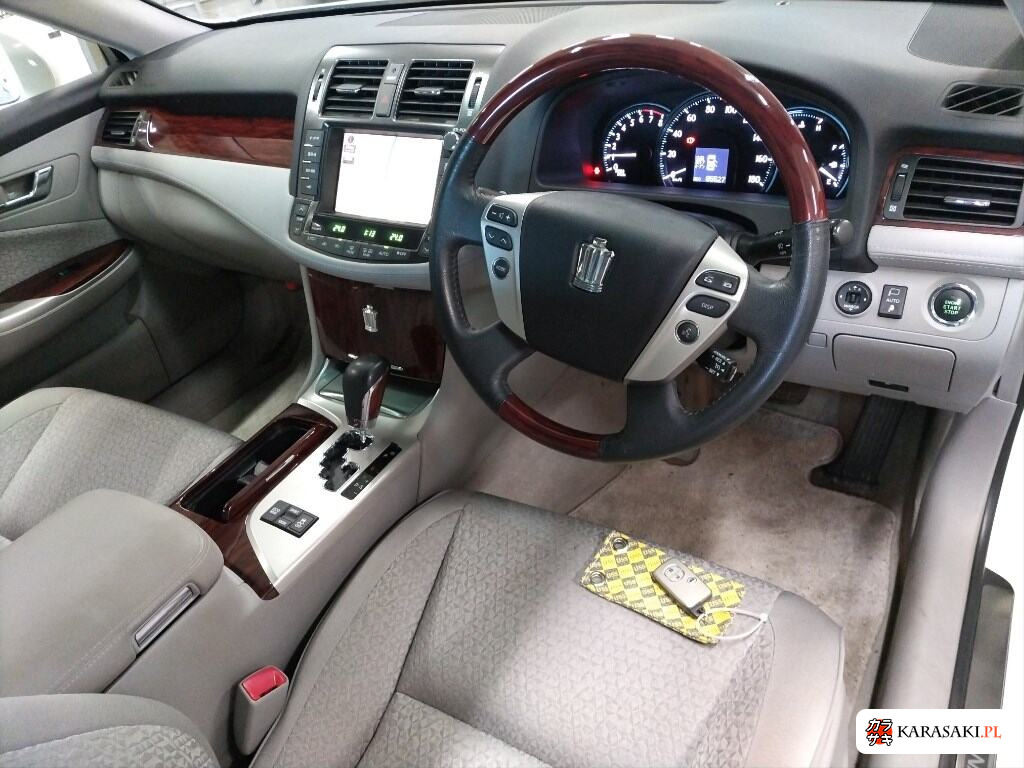 2010 Toyota Crown 4D 4WD Royal Saloon I-Four 5