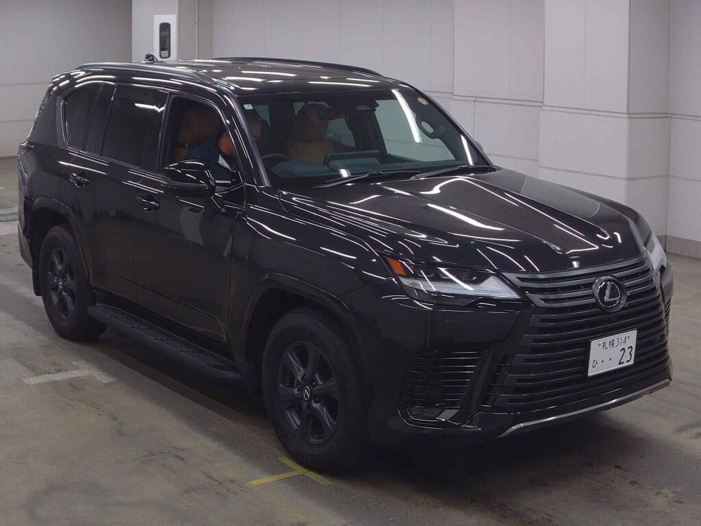 Lexus LX 2025 z aukcji japońskiej