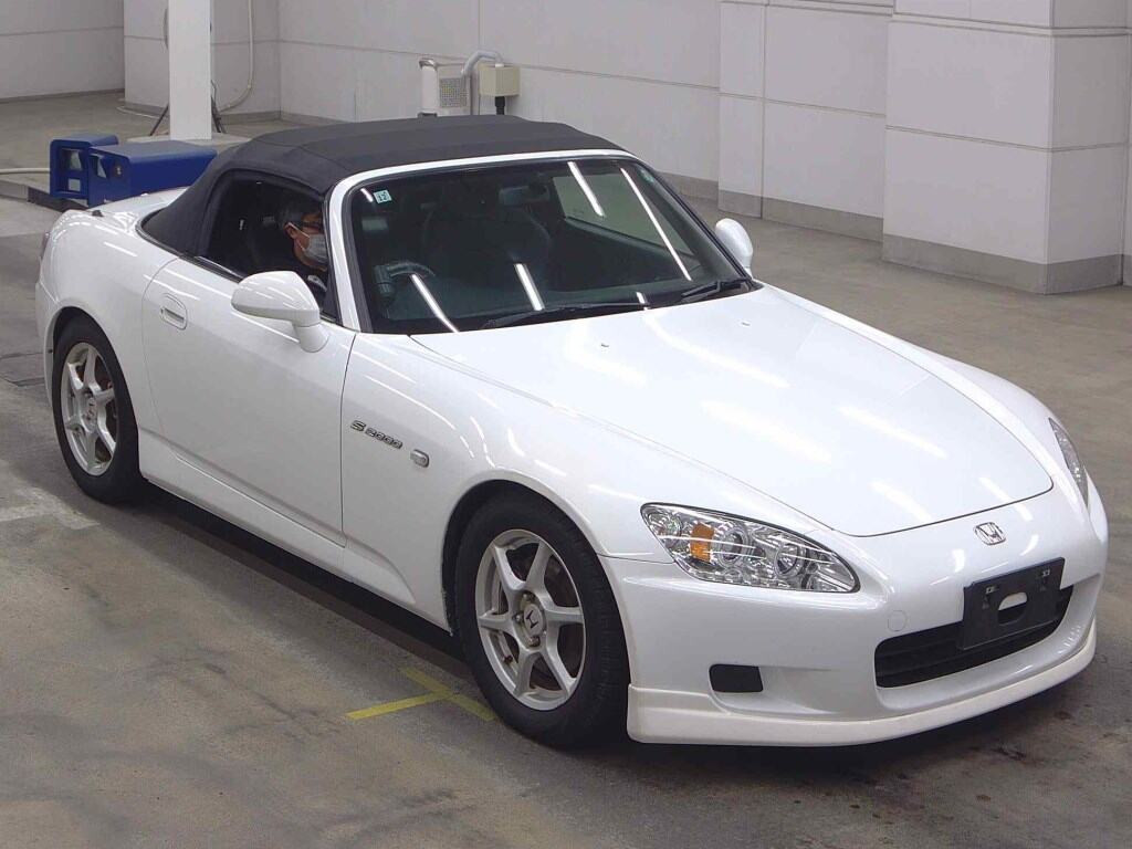 Honda S2000 2001 z aukcji japońskiej