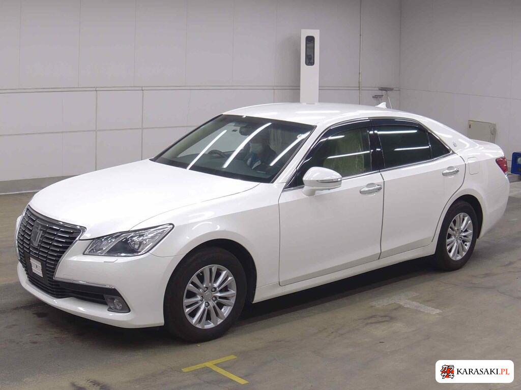 2013 Toyota Crown 4D 4WD Royal Saloon G I-Four Advanced Package 3