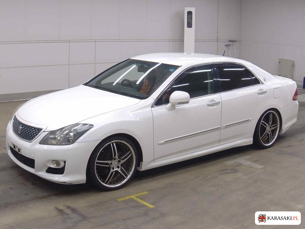 Toyota Crown 2008 z aukcji japońskiej