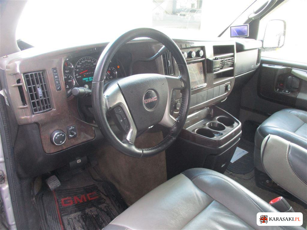 GMC Savana 2011 from a Japanese auction