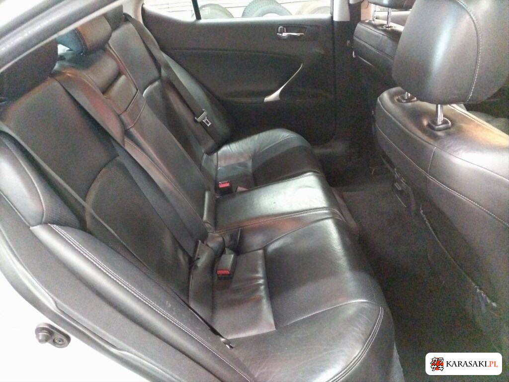 Lexus Is 2010 z aukcji japońskiej