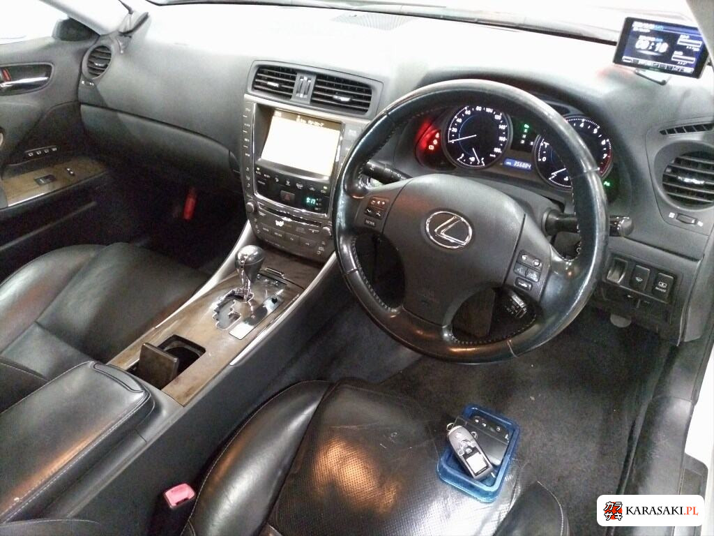 Lexus Is 2010 z aukcji japońskiej