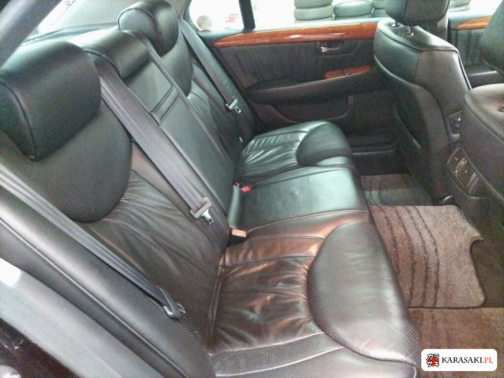 Toyota Celsior 2002 z aukcji japońskiej