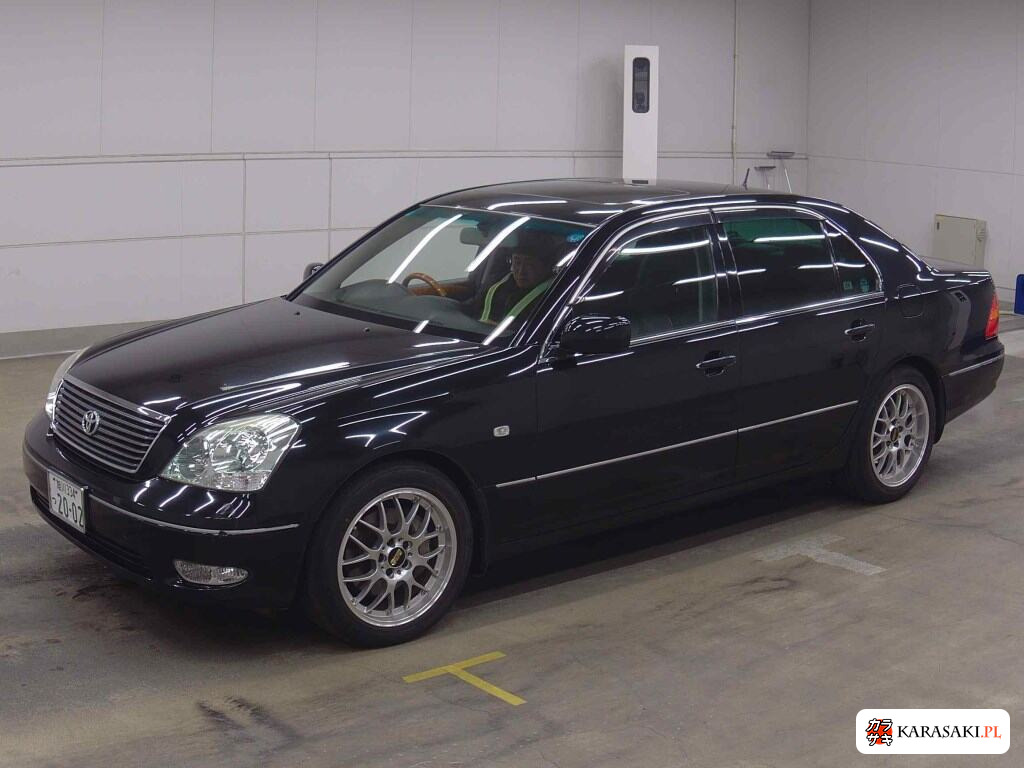 Toyota Celsior 2002 z aukcji japońskiej