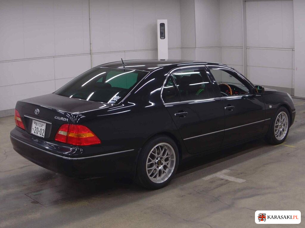 Toyota Celsior 2002 z aukcji japońskiej