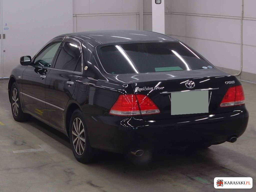 Toyota Crown 2004 z aukcji japońskiej