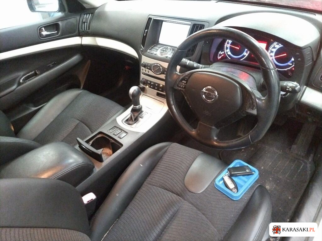 Nissan Skyline 2008 z aukcji japońskiej