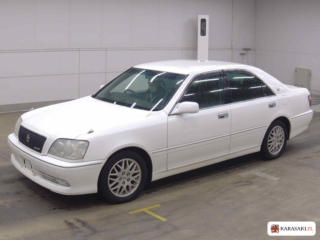 Toyota Crown 2000 z aukcji japońskiej