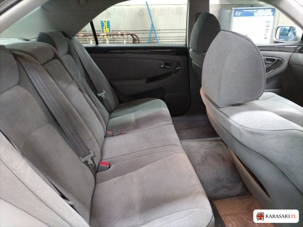 Toyota Crown 2005 z aukcji japońskiej