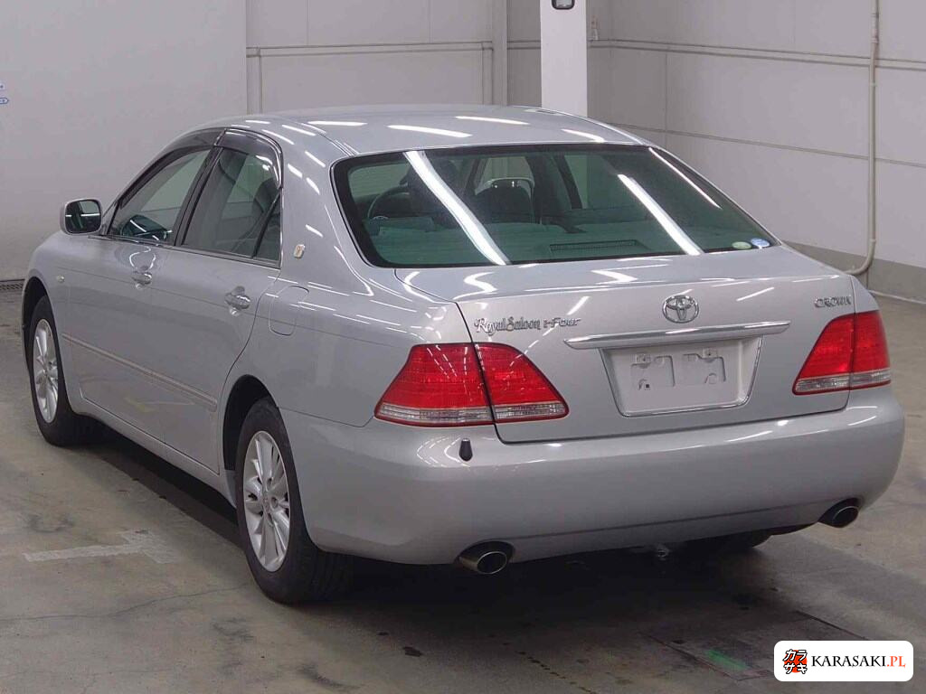 Toyota Crown 2005 z aukcji japońskiej