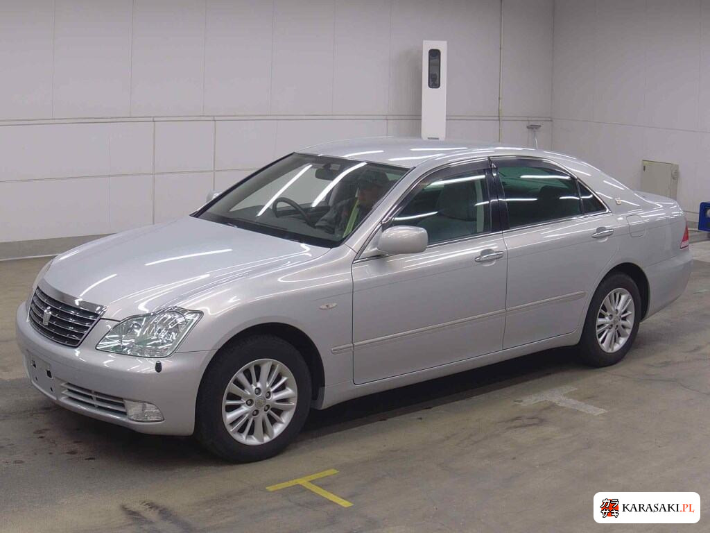 Toyota Crown 2005 z aukcji japońskiej