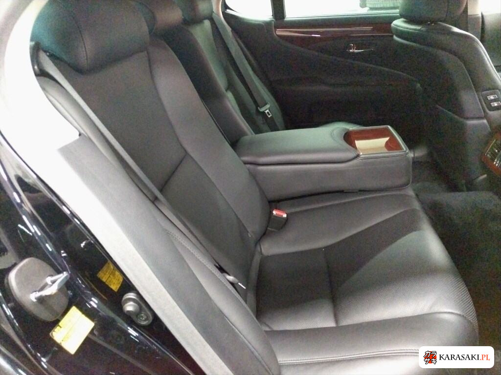 Lexus LS 2010 z aukcji japońskiej