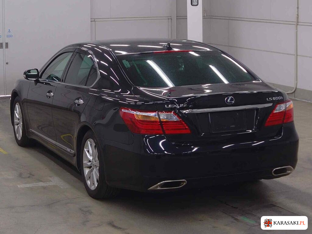 Lexus LS 2010 z aukcji japońskiej