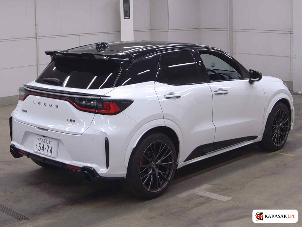 Lexus LBX 2025 z aukcji japońskiej
