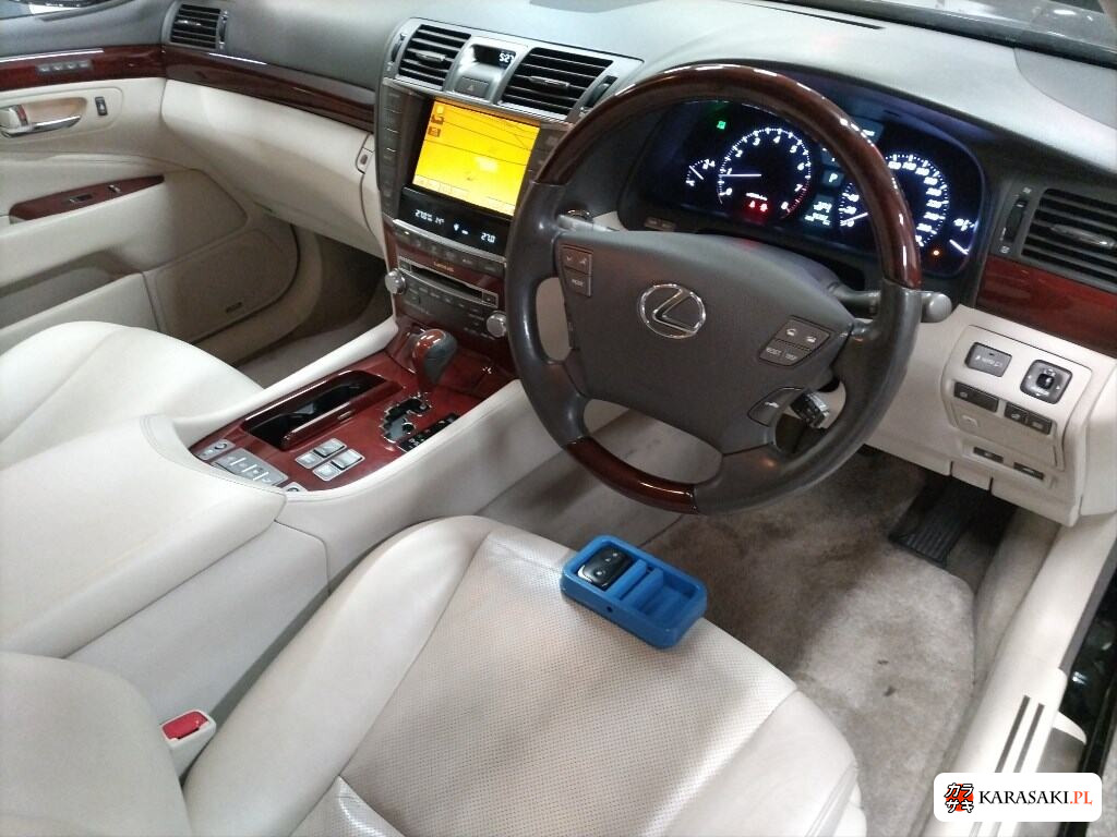 Lexus LS 2011 z aukcji japońskiej