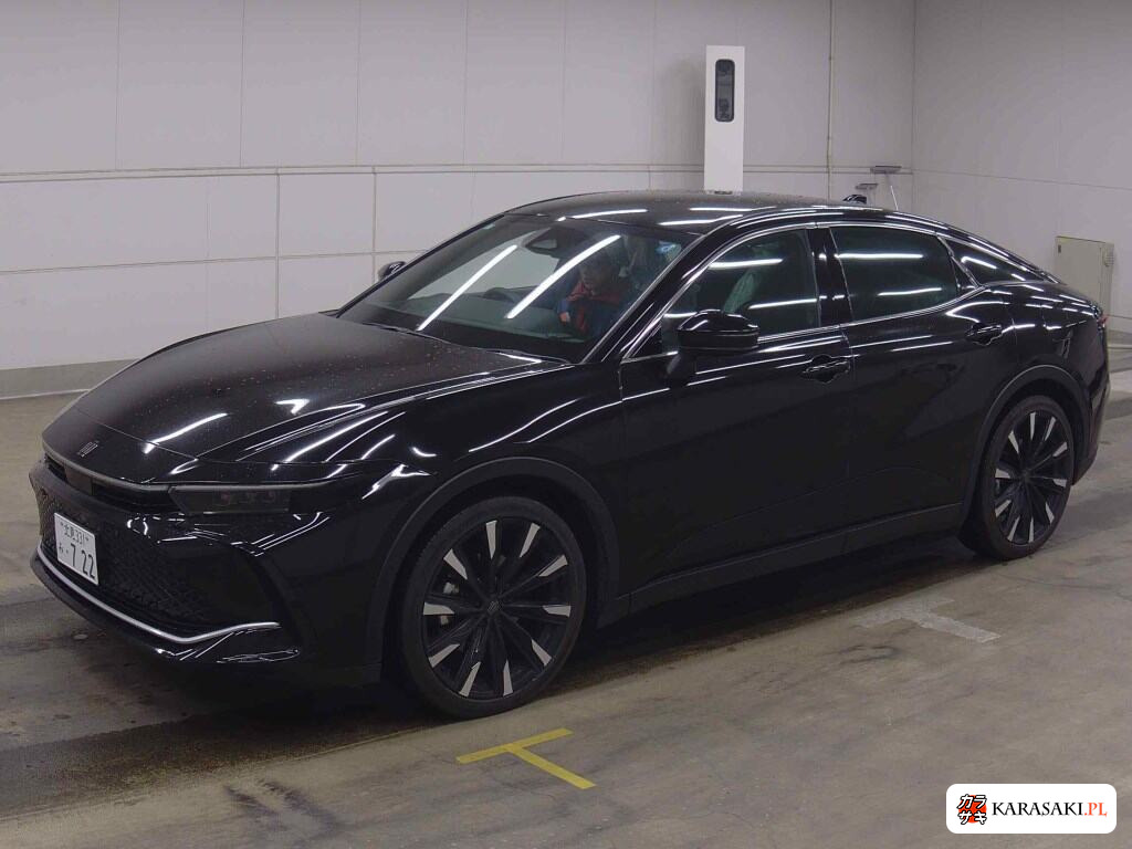 Toyota Crown Crossover 2023 z aukcji japońskiej