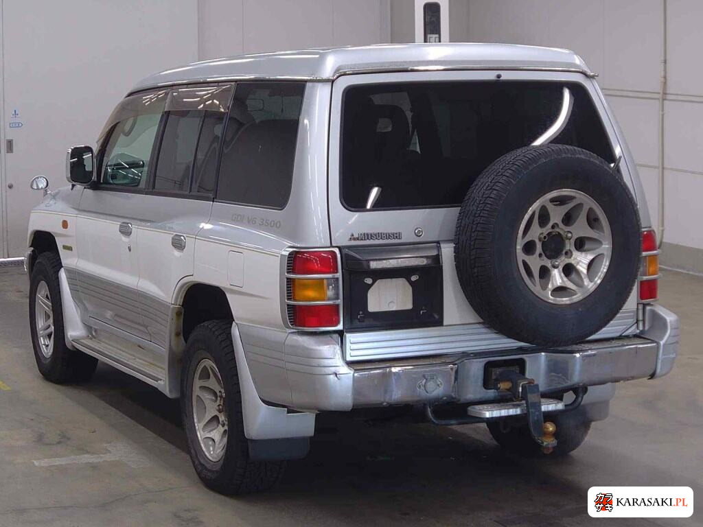Mitsubishi Pajero 1998 z aukcji japońskiej
