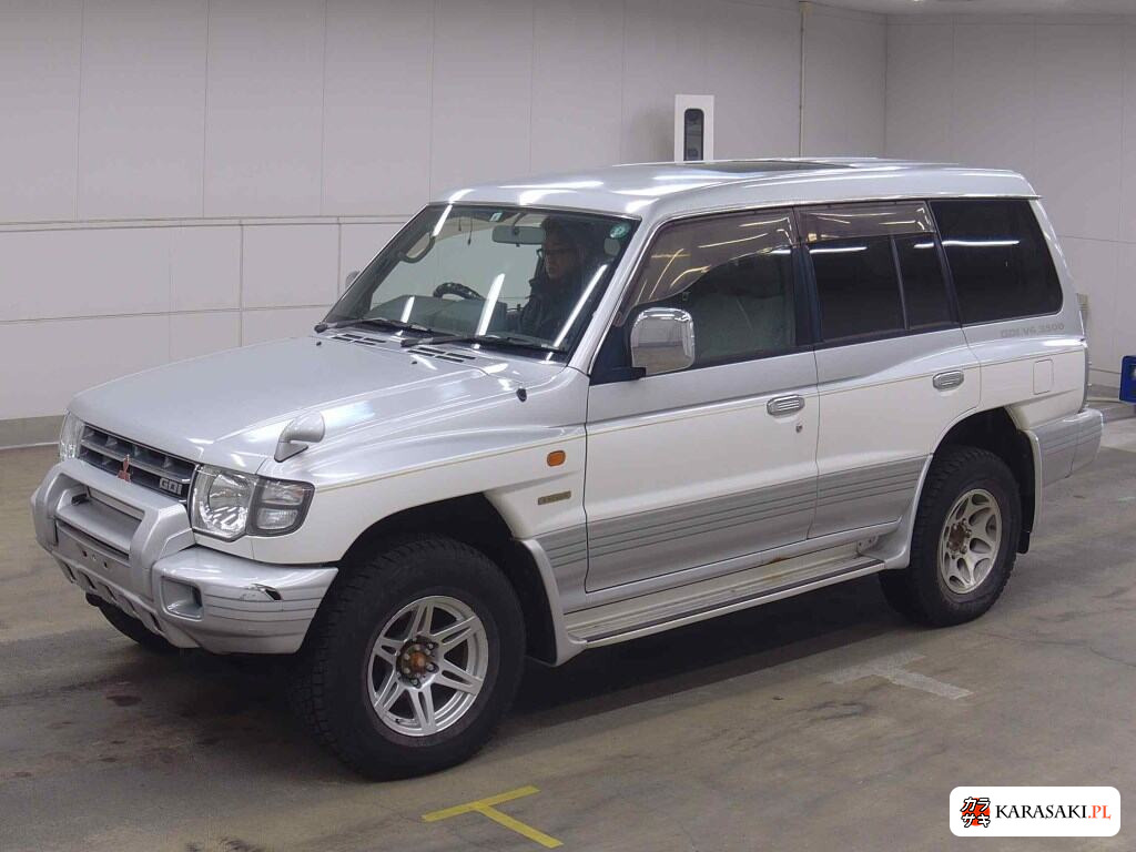 Mitsubishi Pajero 1998 z aukcji japońskiej