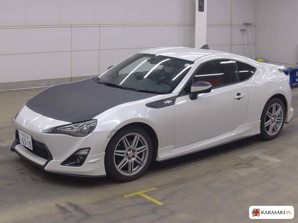 Toyota 86 2012 z aukcji japońskiej