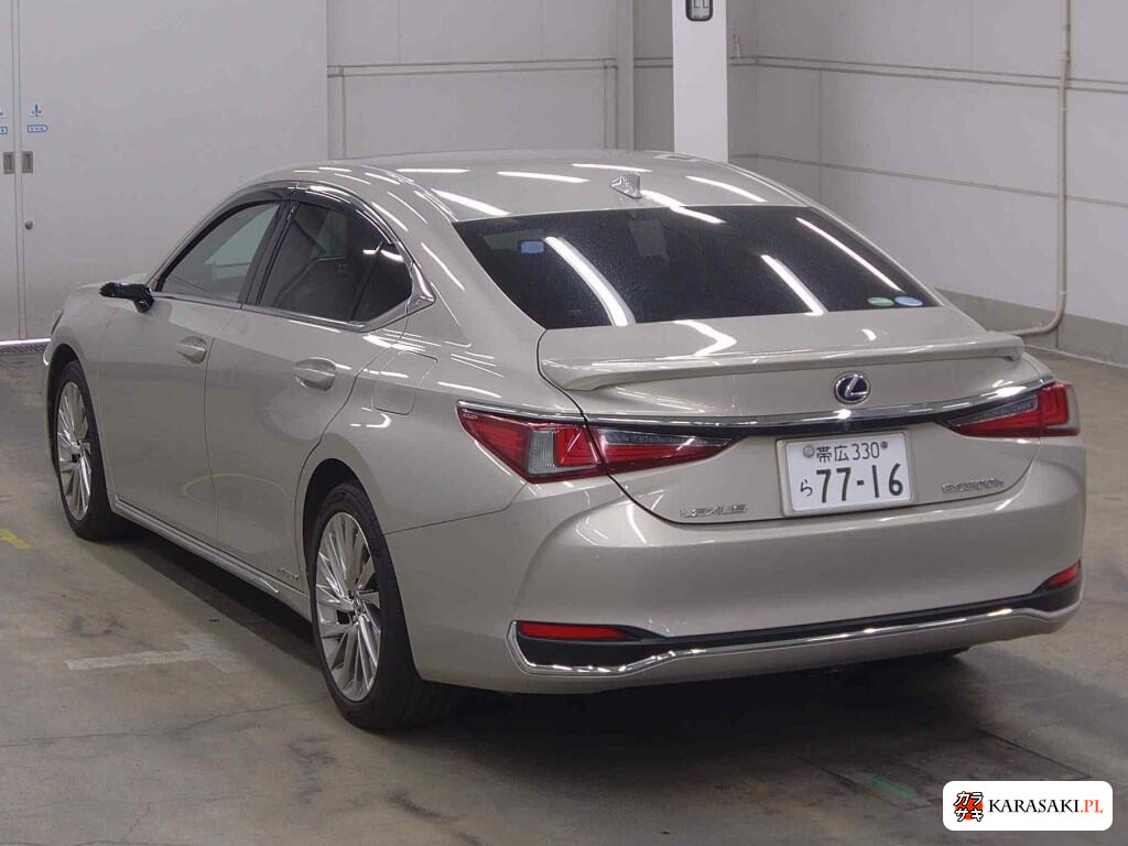 Lexus Es 2019 z aukcji japońskiej