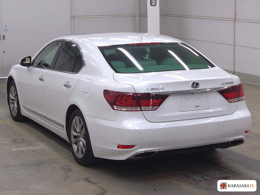 Lexus LS 2015 z aukcji japońskiej
