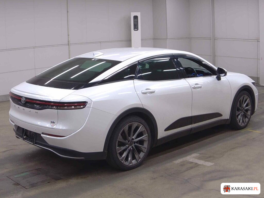 Toyota Crown Crossover 2024 z aukcji japońskiej