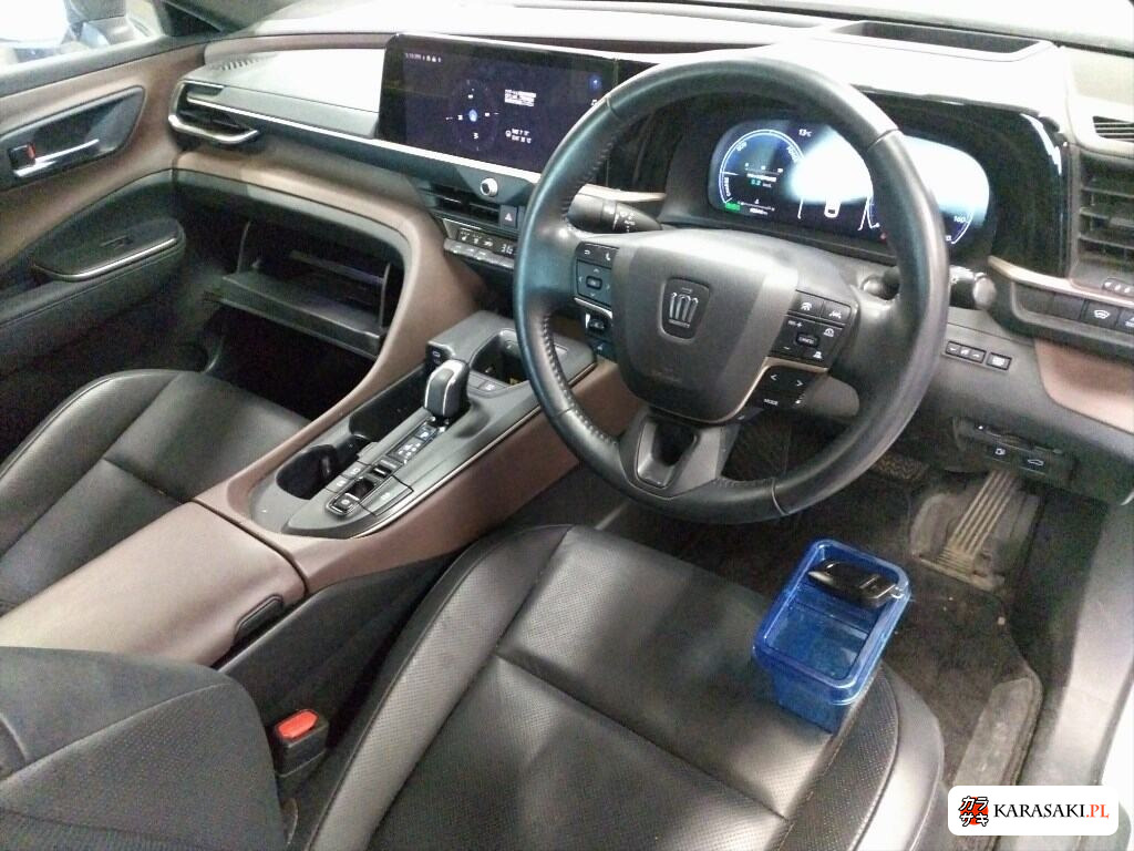 Toyota Crown Crossover 2024 z aukcji japońskiej