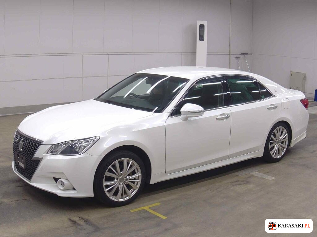 Toyota Crown 2013 z aukcji japońskiej